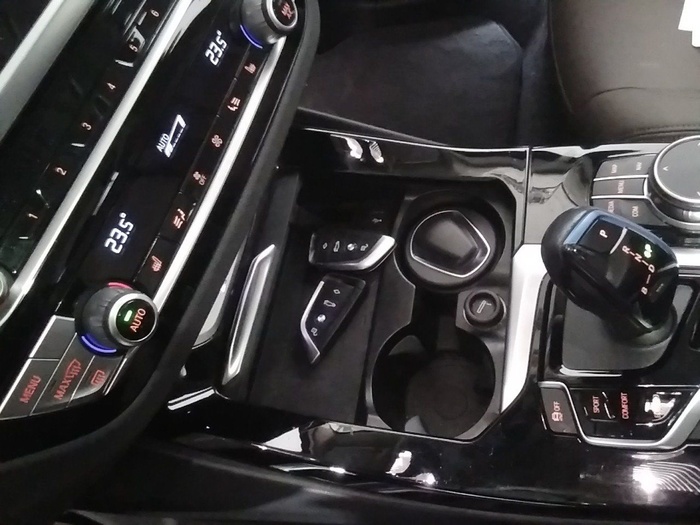 BMW iX3 80 kWh 210 kW (286 CV) Vehículo usado en Madrid BMW iX3 80 kWh 210 kW (286 CV) Vehículo usado en Madrid