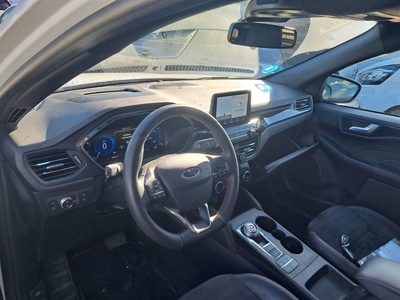 Ford Kuga 2.5 Duratec PHEV ST-Line X Auto 165 kW (225 CV) 7 Ford Kuga 2.5 Duratec PHEV ST-Line X Auto 165 kW (225 CV) 7