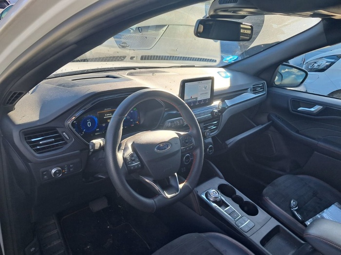 Ford Kuga 2.5 Duratec PHEV ST-Line X Auto 165 kW (225 CV) Vehículo usado en Madrid Ford Kuga 2.5 Duratec PHEV ST-Line X Auto 165 kW (225 CV) Vehículo usado en Madrid