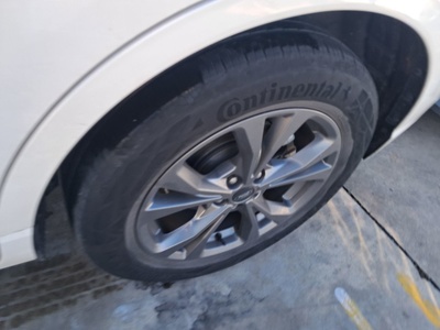 Ford Kuga 2.5 Duratec PHEV ST-Line X Auto 165 kW (225 CV) 12 Ford Kuga 2.5 Duratec PHEV ST-Line X Auto 165 kW (225 CV) 12