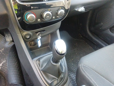 Renault Clio Business dCi 55 kW (75 CV) 11 Renault Clio Business dCi 55 kW (75 CV) 11