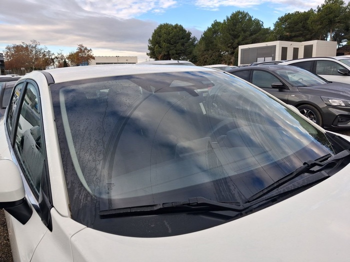 Nissan Qashqai DIG-T 140 mHEV Acenta 4x2 103 kW (140 CV) Vehículo usado en Madrid Nissan Qashqai DIG-T 140 mHEV Acenta 4x2 103 kW (140 CV) Vehículo usado en Madrid