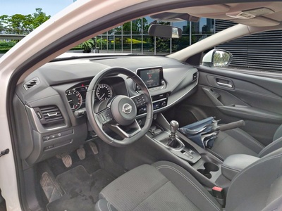 Nissan Qashqai DIG-T 140 mHEV Acenta 4x2 103 kW (140 CV) 7 Nissan Qashqai DIG-T 140 mHEV Acenta 4x2 103 kW (140 CV) 7