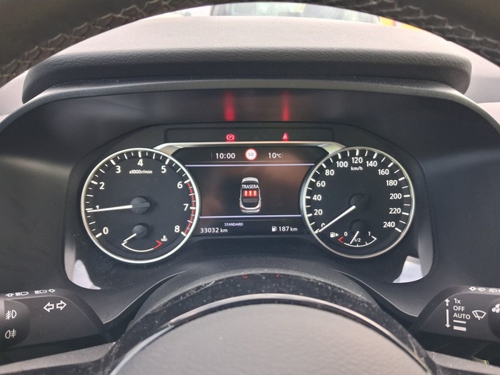 Nissan Qashqai DIG-T 140 mHEV Acenta 4x2 103 kW (140 CV) Vehículo usado en Madrid Nissan Qashqai DIG-T 140 mHEV Acenta 4x2 103 kW (140 CV) Vehículo usado en Madrid