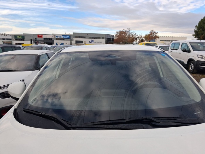 Nissan Qashqai DIG-T 140 mHEV Acenta 4x2 103 kW (140 CV) Vehículo usado en Madrid Nissan Qashqai DIG-T 140 mHEV Acenta 4x2 103 kW (140 CV) Vehículo usado en Madrid