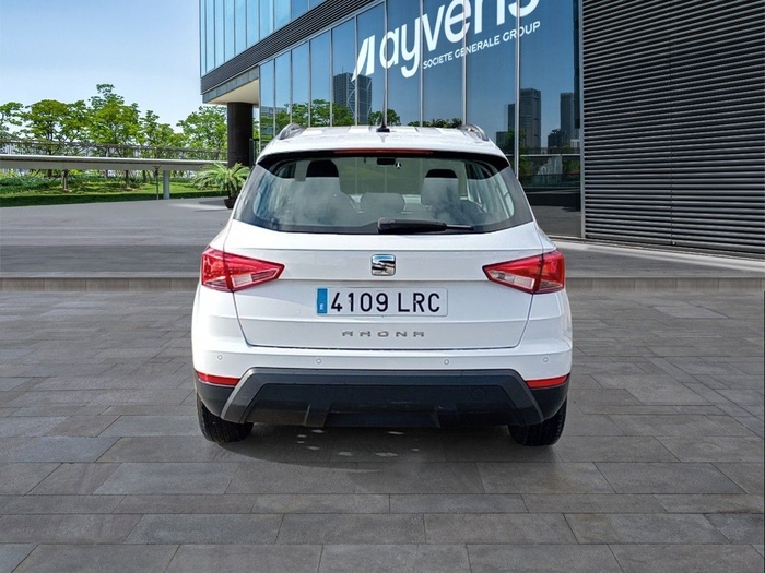 SEAT Arona 1.6 TDI Style Go Eco 70 kW (95 CV) Vehículo usado en Madrid SEAT Arona 1.6 TDI Style Go Eco 70 kW (95 CV) Vehículo usado en Madrid