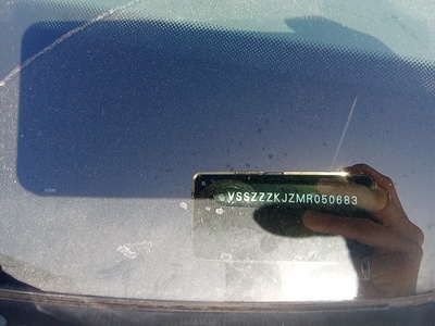 SEAT Arona 1.6 TDI Style Go Eco 70 kW (95 CV) 15 SEAT Arona 1.6 TDI Style Go Eco 70 kW (95 CV) 15