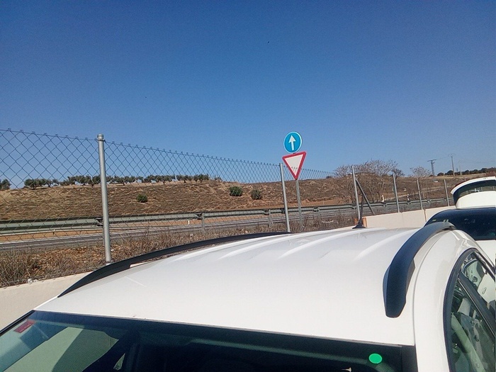 SEAT Arona 1.6 TDI Style Go Eco 70 kW (95 CV) Vehículo usado en Madrid SEAT Arona 1.6 TDI Style Go Eco 70 kW (95 CV) Vehículo usado en Madrid