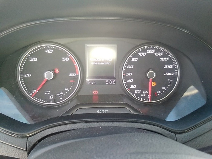 SEAT Arona 1.6 TDI Reference 70 kW (95 CV) Vehículo usado en Madrid SEAT Arona 1.6 TDI Reference 70 kW (95 CV) Vehículo usado en Madrid