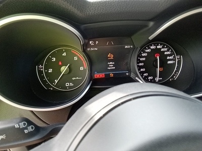 Alfa Romeo Stelvio 2.2 Diésel Sprint+ Q4 140 kW (190 CV) 11 Alfa Romeo Stelvio 2.2 Diésel Sprint+ Q4 140 kW (190 CV) 11