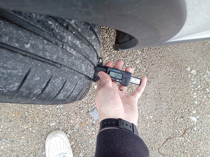 SEAT Arona 1.6 TDI Style Go Eco 70 kW (95 CV) Vehículo usado en Madrid SEAT Arona 1.6 TDI Style Go Eco 70 kW (95 CV) Vehículo usado en Madrid