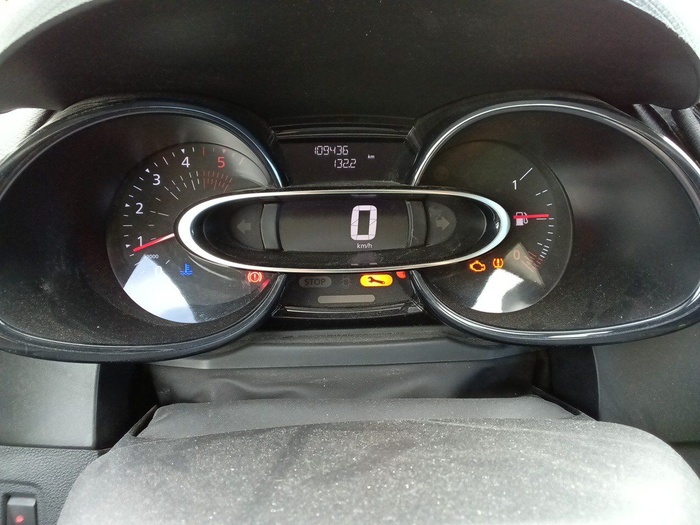 Renault Clio Business dCi 55 kW (75 CV) Vehículo usado en Madrid Renault Clio Business dCi 55 kW (75 CV) Vehículo usado en Madrid