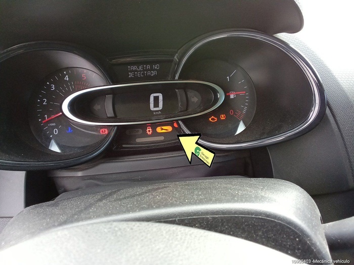 Renault Clio Business dCi 55 kW (75 CV) Vehículo usado en Madrid Renault Clio Business dCi 55 kW (75 CV) Vehículo usado en Madrid