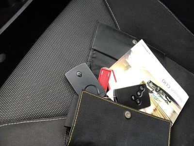 Renault Clio Business dCi 55 kW (75 CV) 12 Renault Clio Business dCi 55 kW (75 CV) 12