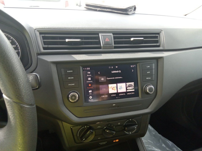 SEAT Arona 1.6 TDI Reference 70 kW (95 CV) Vehículo usado en Madrid SEAT Arona 1.6 TDI Reference 70 kW (95 CV) Vehículo usado en Madrid