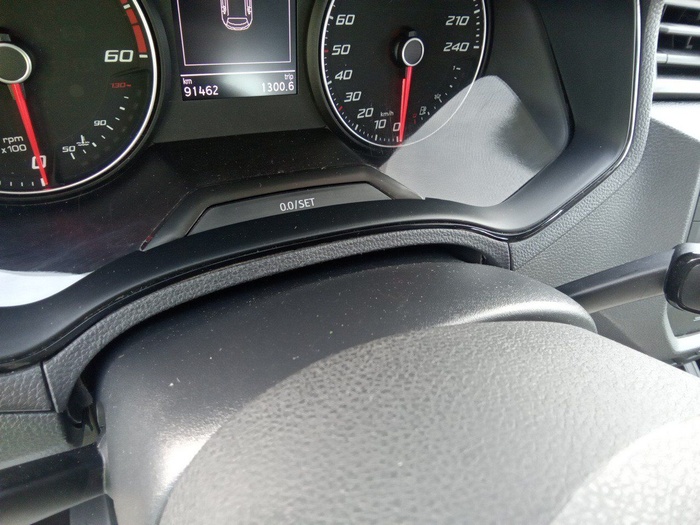 SEAT Arona 1.6 TDI Reference 70 kW (95 CV) Vehículo usado en Madrid SEAT Arona 1.6 TDI Reference 70 kW (95 CV) Vehículo usado en Madrid