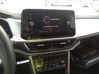 Volkswagen T-Roc Life 1.5 TSI 110 kW (150 CV) DSG 15 Volkswagen T-Roc Life 1.5 TSI 110 kW (150 CV) DSG 15