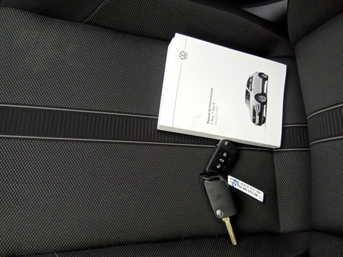 Volkswagen T-Roc Life 1.5 TSI 110 kW (150 CV) DSG Vehículo usado en Madrid Volkswagen T-Roc Life 1.5 TSI 110 kW (150 CV) DSG Vehículo usado en Madrid