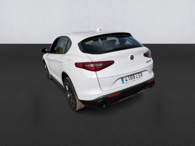 Alfa Romeo Stelvio 2.2 Diesel Sprint RWD 140 kW (190 CV) 6 Alfa Romeo Stelvio 2.2 Diesel Sprint RWD 140 kW (190 CV) 6