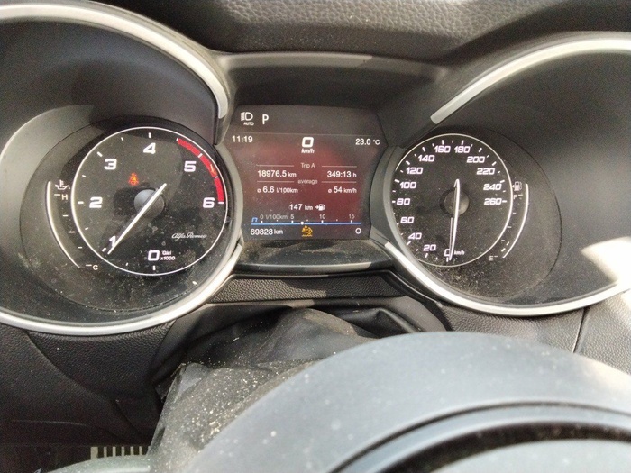Alfa Romeo Stelvio 2.2 Diesel Sprint RWD 140 kW (190 CV) Vehículo usado en Madrid Alfa Romeo Stelvio 2.2 Diesel Sprint RWD 140 kW (190 CV) Vehículo usado en Madrid