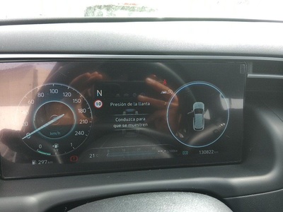 Hyundai Tucson 1.6 CRDI 48V Maxx 100 kW (136 CV) 15 Hyundai Tucson 1.6 CRDI 48V Maxx 100 kW (136 CV) 15