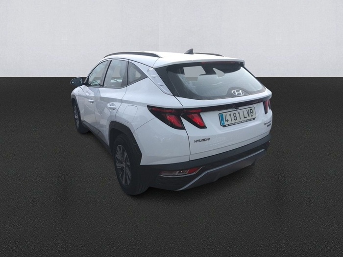 Hyundai Tucson 1.6 CRDI 48V Maxx 100 kW (136 CV) Vehículo usado en Madrid Hyundai Tucson 1.6 CRDI 48V Maxx 100 kW (136 CV) Vehículo usado en Madrid