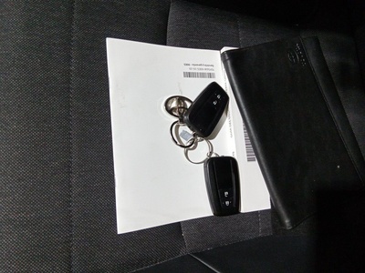 Toyota Corolla 1.8 125H Style E-CVT 90 kW (122 CV) 11 Toyota Corolla 1.8 125H Style E-CVT 90 kW (122 CV) 11