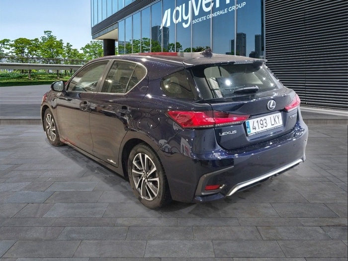 Lexus CT 200h Business 100 kW (136 CV) Vehículo usado en Madrid Lexus CT 200h Business 100 kW (136 CV) Vehículo usado en Madrid