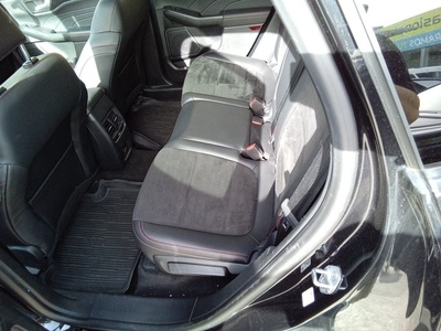 Ford Kuga 2.5 Duratec PHEV ST-Line X Auto 165 kW (225 CV) 13 Ford Kuga 2.5 Duratec PHEV ST-Line X Auto 165 kW (225 CV) 13