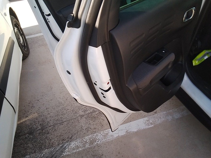 Citroen C3 Aircross BlueHDi 110 S&S Feel 81 kW (110 CV) Vehículo usado en Madrid Citroen C3 Aircross BlueHDi 110 S&S Feel 81 kW (110 CV) Vehículo usado en Madrid