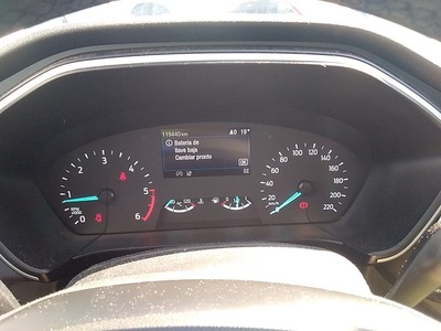 Ford Kuga 1.5 EcoBlue Trend 88 kW (120 CV) 8 Ford Kuga 1.5 EcoBlue Trend 88 kW (120 CV) 8