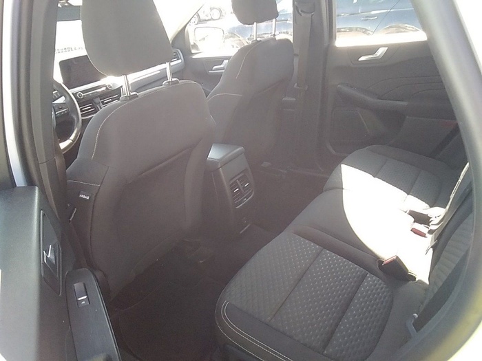 Ford Kuga 1.5 EcoBlue Trend 88 kW (120 CV) Vehículo usado en Madrid Ford Kuga 1.5 EcoBlue Trend 88 kW (120 CV) Vehículo usado en Madrid