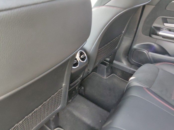 Mercedes-Benz GLA 200 d 110 kW (150 CV) Vehículo usado en Madrid Mercedes-Benz GLA 200 d 110 kW (150 CV) Vehículo usado en Madrid