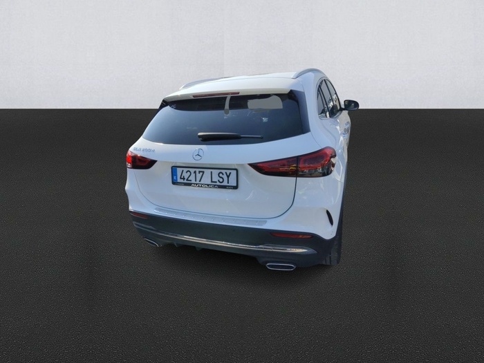 Mercedes-Benz GLA 200 d 110 kW (150 CV) Vehículo usado en Madrid Mercedes-Benz GLA 200 d 110 kW (150 CV) Vehículo usado en Madrid