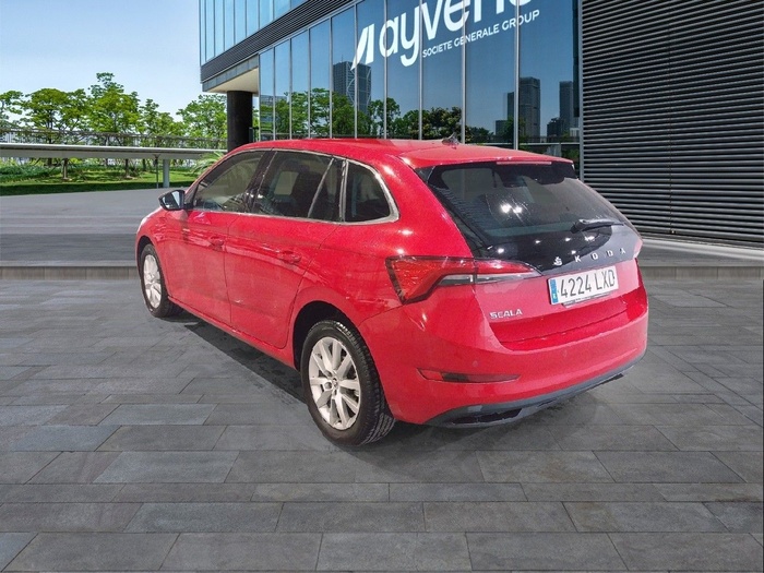 Skoda Scala 1.0 TSI Emotion 81 kW (110 CV) Vehículo usado en Madrid Skoda Scala 1.0 TSI Emotion 81 kW (110 CV) Vehículo usado en Madrid