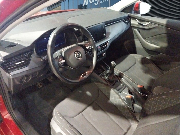 Skoda Scala 1.0 TSI Emotion 81 kW (110 CV) Vehículo usado en Madrid Skoda Scala 1.0 TSI Emotion 81 kW (110 CV) Vehículo usado en Madrid