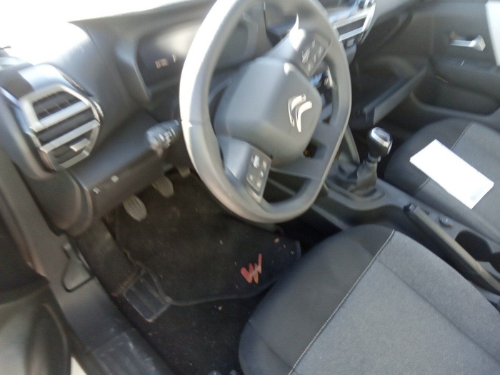 Citroen C4 BlueHDi 110 S&S Live Pack 81 kW (110 CV) Vehículo usado en Madrid Citroen C4 BlueHDi 110 S&S Live Pack 81 kW (110 CV) Vehículo usado en Madrid