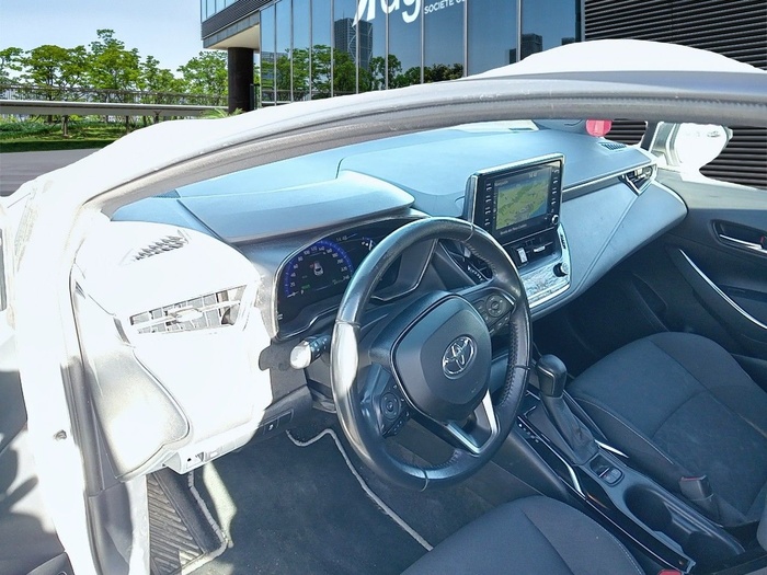 Toyota Corolla 1.8 125 Híbrido Active Tech E-CVT 90 kW (122 CV) Vehículo usado en Madrid Toyota Corolla 1.8 125 Híbrido Active Tech E-CVT 90 kW (122 CV) Vehículo usado en Madrid