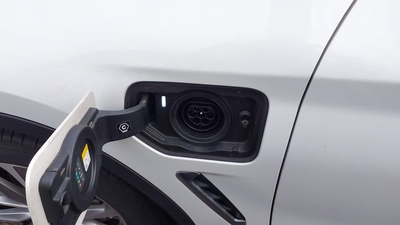 BMW X3 xDrive30e xLine 215 kW (292 CV) 15 BMW X3 xDrive30e xLine 215 kW (292 CV) 15