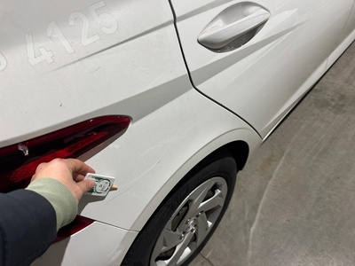 Hyundai i20 1.0 TGDI 48V Essence 74 kW (100 CV) 11 Hyundai i20 1.0 TGDI 48V Essence 74 kW (100 CV) 11