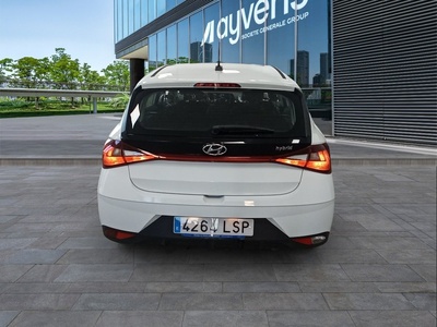 Hyundai i20 1.0 TGDI 48V Essence 74 kW (100 CV) 5 Hyundai i20 1.0 TGDI 48V Essence 74 kW (100 CV) 5