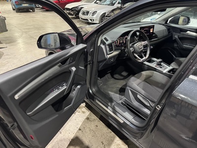 Audi Q5 Advanced 35 TDI 120 kW (163 CV) S tronic 5 Audi Q5 Advanced 35 TDI 120 kW (163 CV) S tronic 5