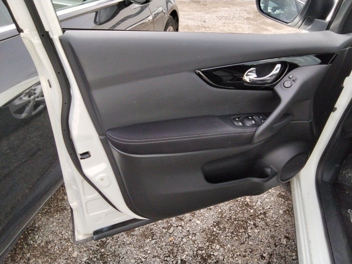 Nissan Qashqai dCi 85 Acenta 85 kW (115 CV) Vehículo usado en Madrid Nissan Qashqai dCi 85 Acenta 85 kW (115 CV) Vehículo usado en Madrid