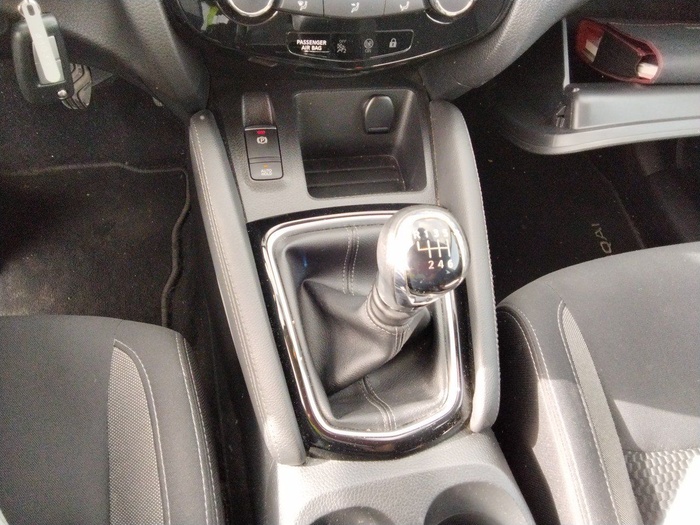 Nissan Qashqai dCi 85 Acenta 85 kW (115 CV) Vehículo usado en Madrid Nissan Qashqai dCi 85 Acenta 85 kW (115 CV) Vehículo usado en Madrid