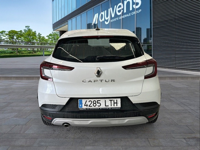 Renault Captur Intens TCe 140 Micro Híbrido 103 kW (140 CV) GPF Vehículo usado en Madrid Renault Captur Intens TCe 140 Micro Híbrido 103 kW (140 CV) GPF Vehículo usado en Madrid