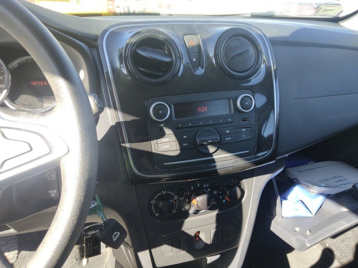 Dacia Sandero Essential TCE 74 kW (100 CV) GLP Vehículo usado en Madrid Dacia Sandero Essential TCE 74 kW (100 CV) GLP Vehículo usado en Madrid