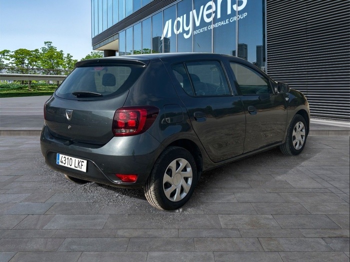 Dacia Sandero Essential TCE 74 kW (100 CV) GLP Vehículo usado en Madrid Dacia Sandero Essential TCE 74 kW (100 CV) GLP Vehículo usado en Madrid