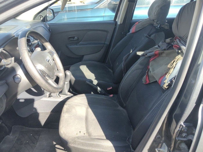 Dacia Sandero Essential TCE 74 kW (100 CV) GLP Vehículo usado en Madrid Dacia Sandero Essential TCE 74 kW (100 CV) GLP Vehículo usado en Madrid