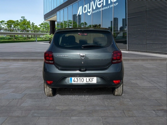 Dacia Sandero Essential TCE 74 kW (100 CV) GLP Vehículo usado en Madrid Dacia Sandero Essential TCE 74 kW (100 CV) GLP Vehículo usado en Madrid