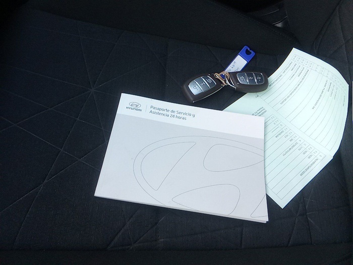 Hyundai Bayon 1.0 TGDI Tecno 74 kW (100 CV) Vehículo usado en Madrid Hyundai Bayon 1.0 TGDI Tecno 74 kW (100 CV) Vehículo usado en Madrid